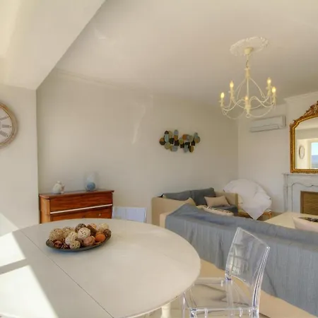 Jeannette Casa vacanze Calvi (Corsica)